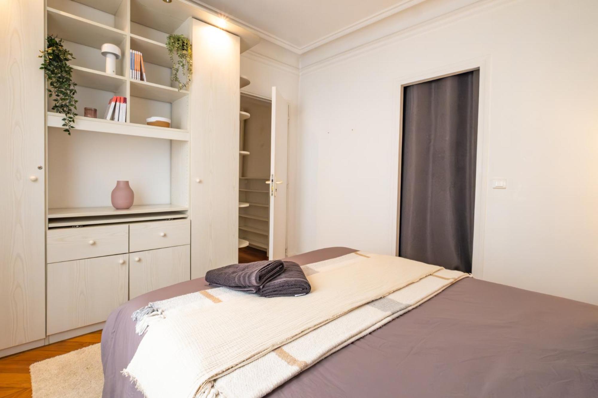 Spacious Apartment For 6 People Parigi Esterno foto
